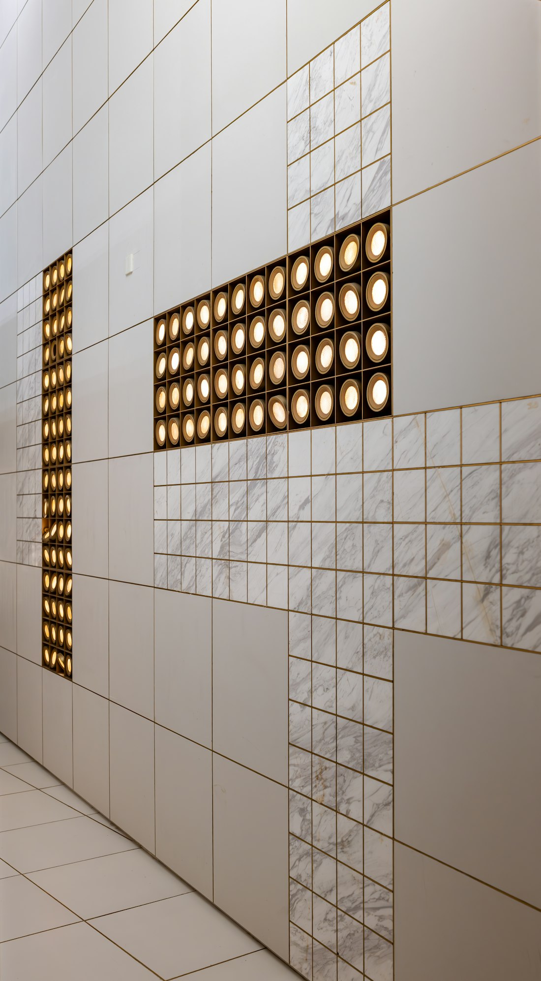 Wall cladding with integrated lighting