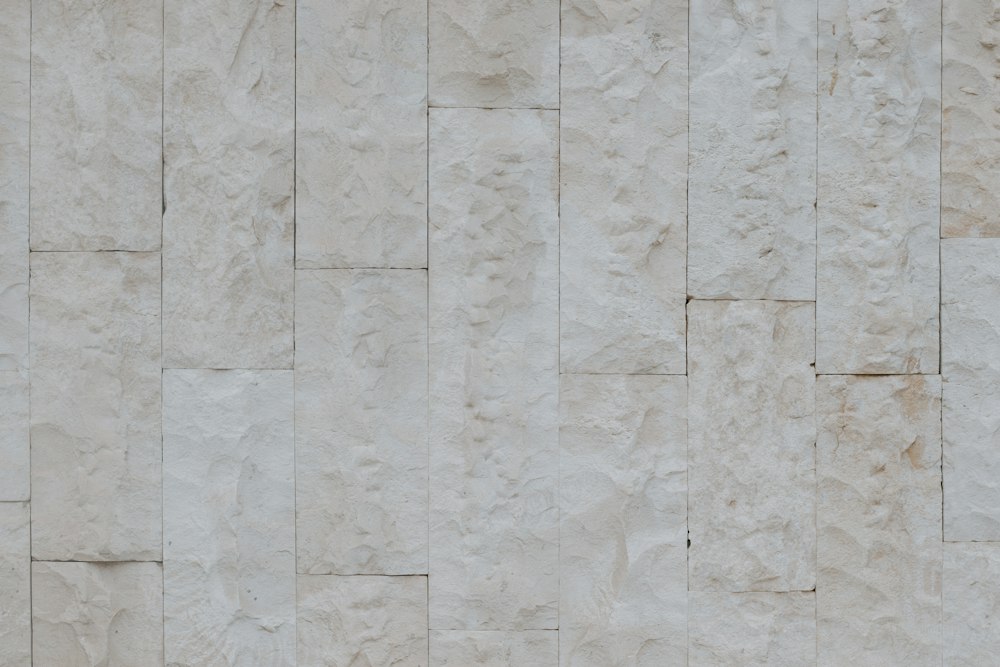 Facade and wall cladding panels